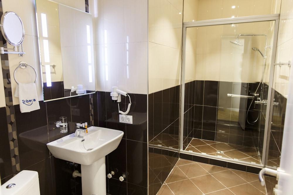 Tribeca Hotel Tbilisi Ngoại thất bức ảnh